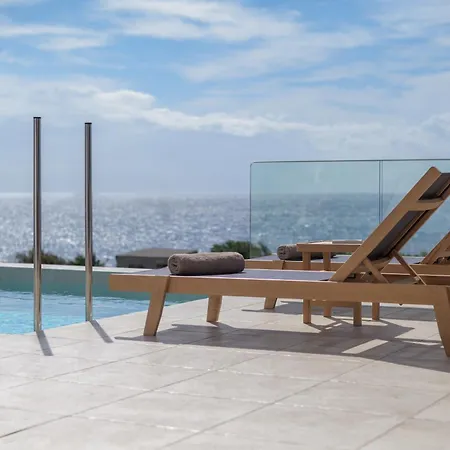 Windless Seaview Villa, With Pool & Hot Tub, By Thinkvilla Villa